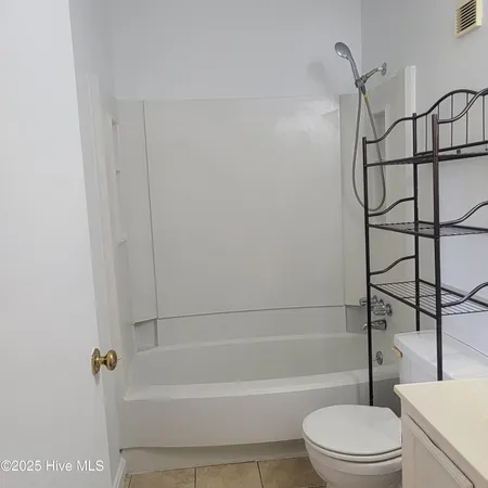 $169,900 | 313 Lake Place Condo Drive, Elizabethtown, NC 28337