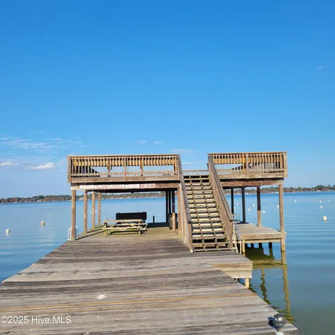 $169,900 | 313 Lake Place Condo Drive, Elizabethtown, NC 28337