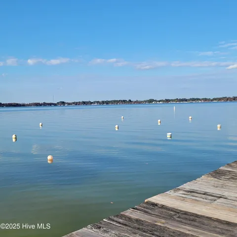 $169,900 | 313 Lake Place Condo Drive, Elizabethtown, NC 28337