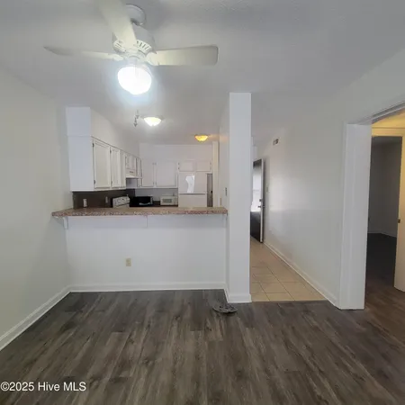 $169,900 | 313 Lake Place Condo Drive, Elizabethtown, NC 28337