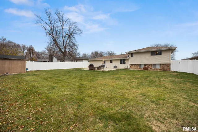 $289,900 | 225 South Montana Avenue, Morton, IL 61550