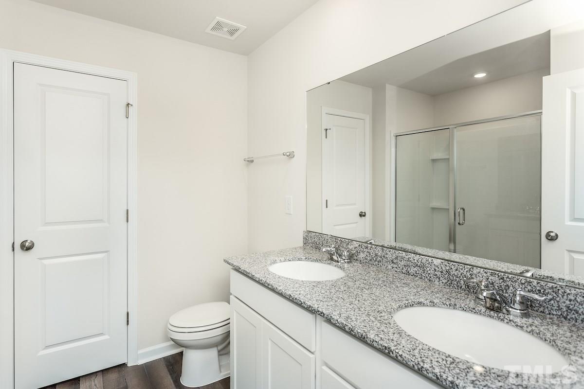 3541 Pinnacle Peak Drive Raleigh, NC 27604 - Photo 4 of 11