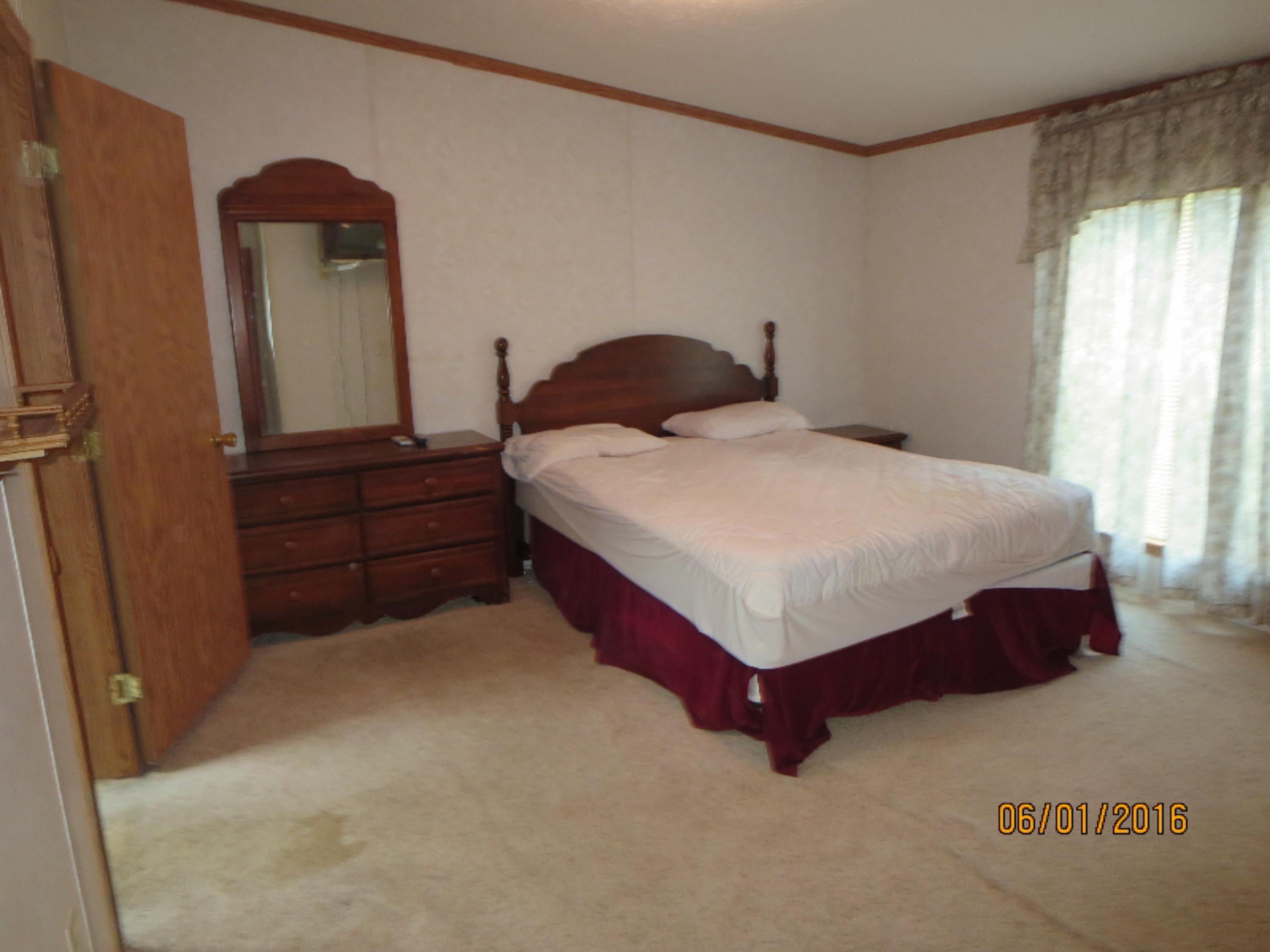 23811 17 Mile Road Bellevue, MI 49021 - Photo 8 of 8 IMG_1721