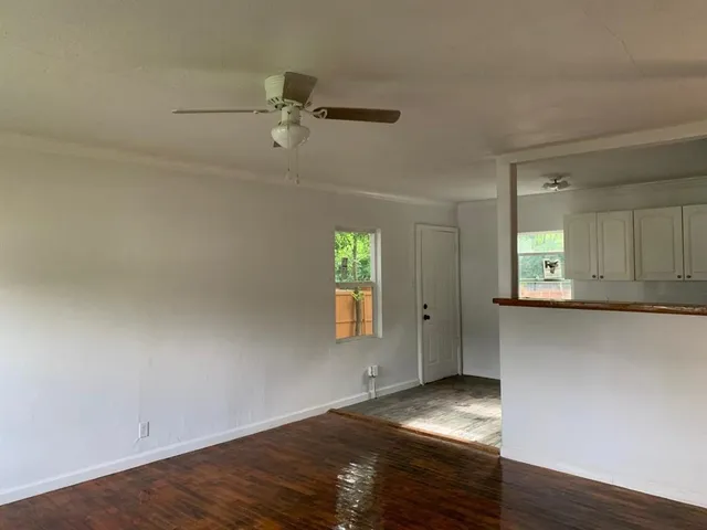 $1,150 | 1612 Lyndana Drive, Denison, TX 75021