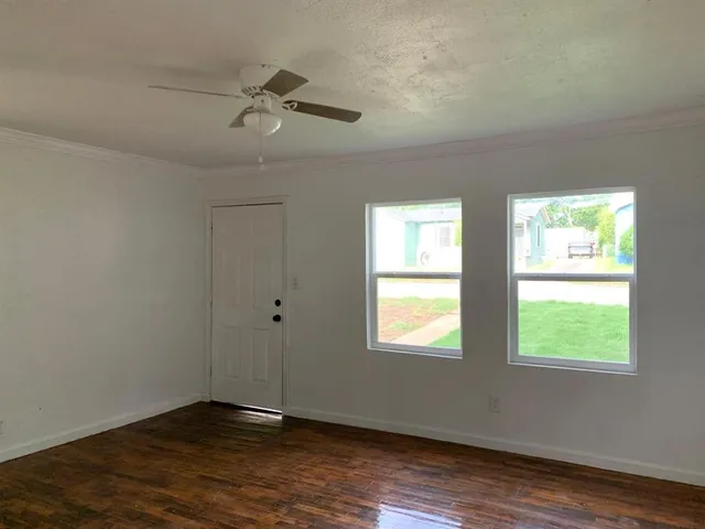 $1,150 | 1612 Lyndana Drive, Denison, TX 75021