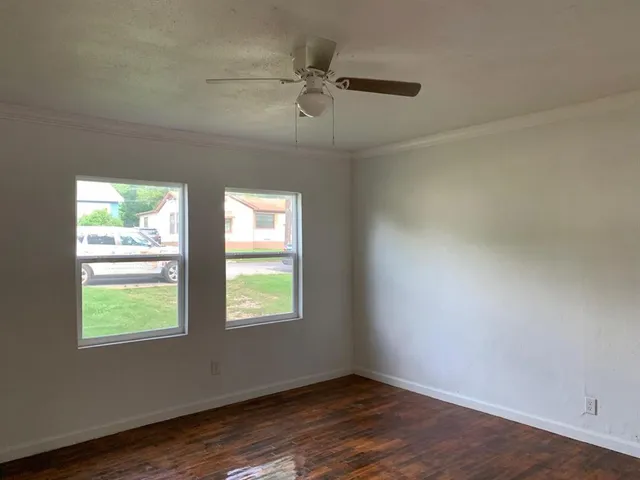 $1,150 | 1612 Lyndana Drive, Denison, TX 75021