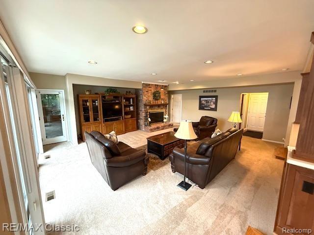 5280 Inverrary Lane Commerce Township, MI 48382 - Photo 12 of 16 Gallery Image 12