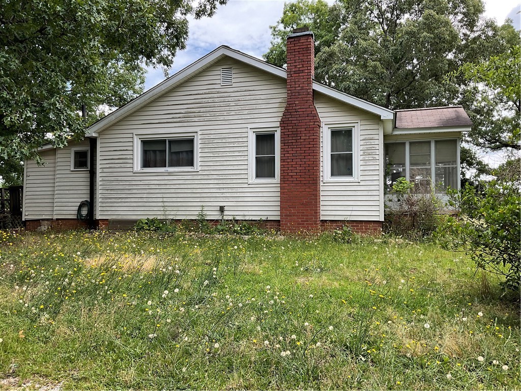 1319 Flat Rock Road Starr, SC 29684 - Photo 4 of 5