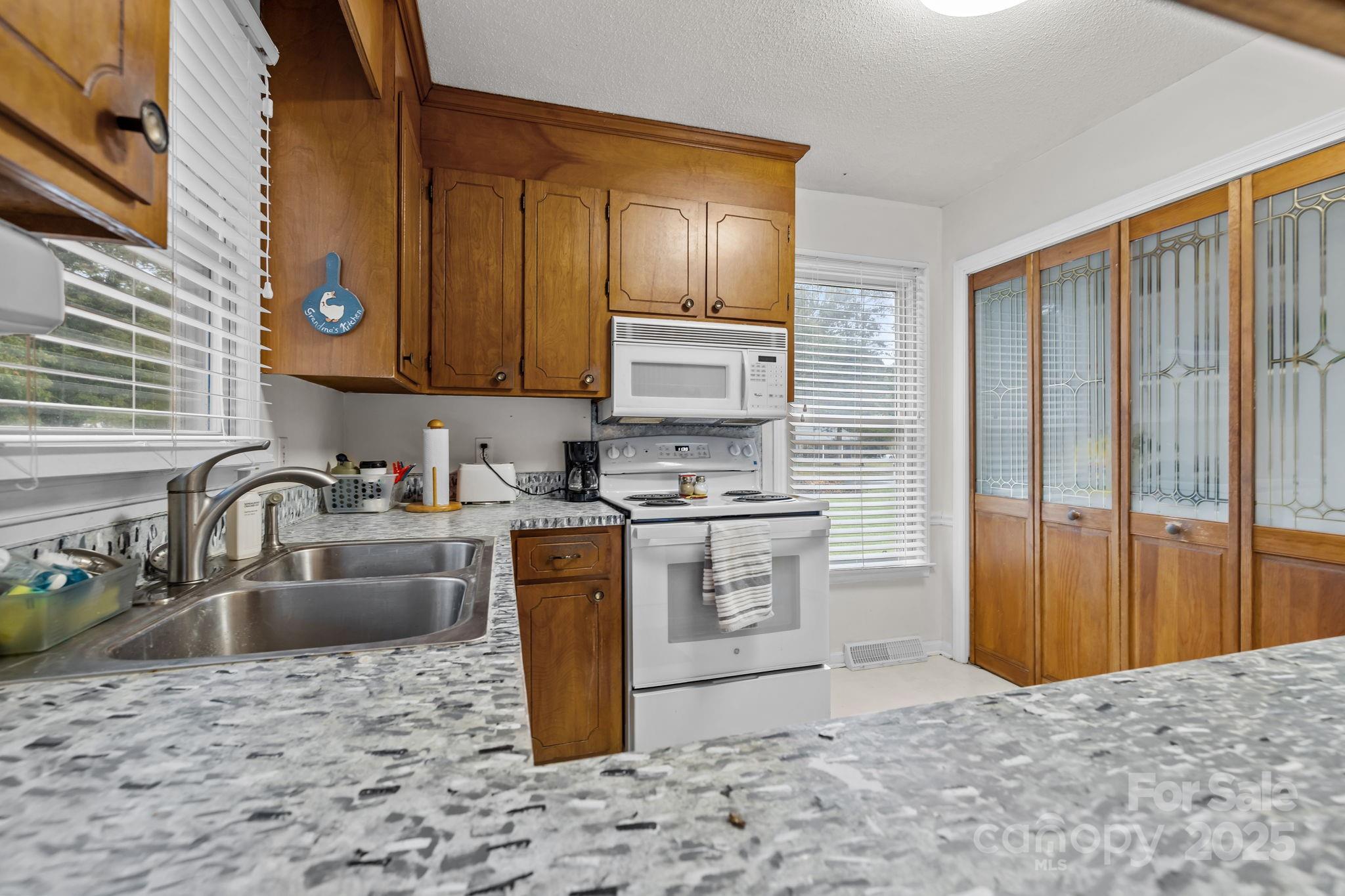 7717 Davis Road Mint Hill, NC 28227 - Photo 12 of 24