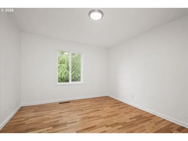 $585,000 | 40064 McKenzie Highway, Springfield, OR 97478