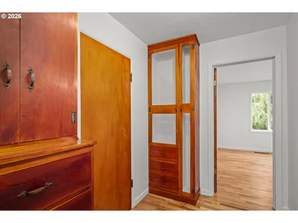 $585,000 | 40064 McKenzie Highway, Springfield, OR 97478