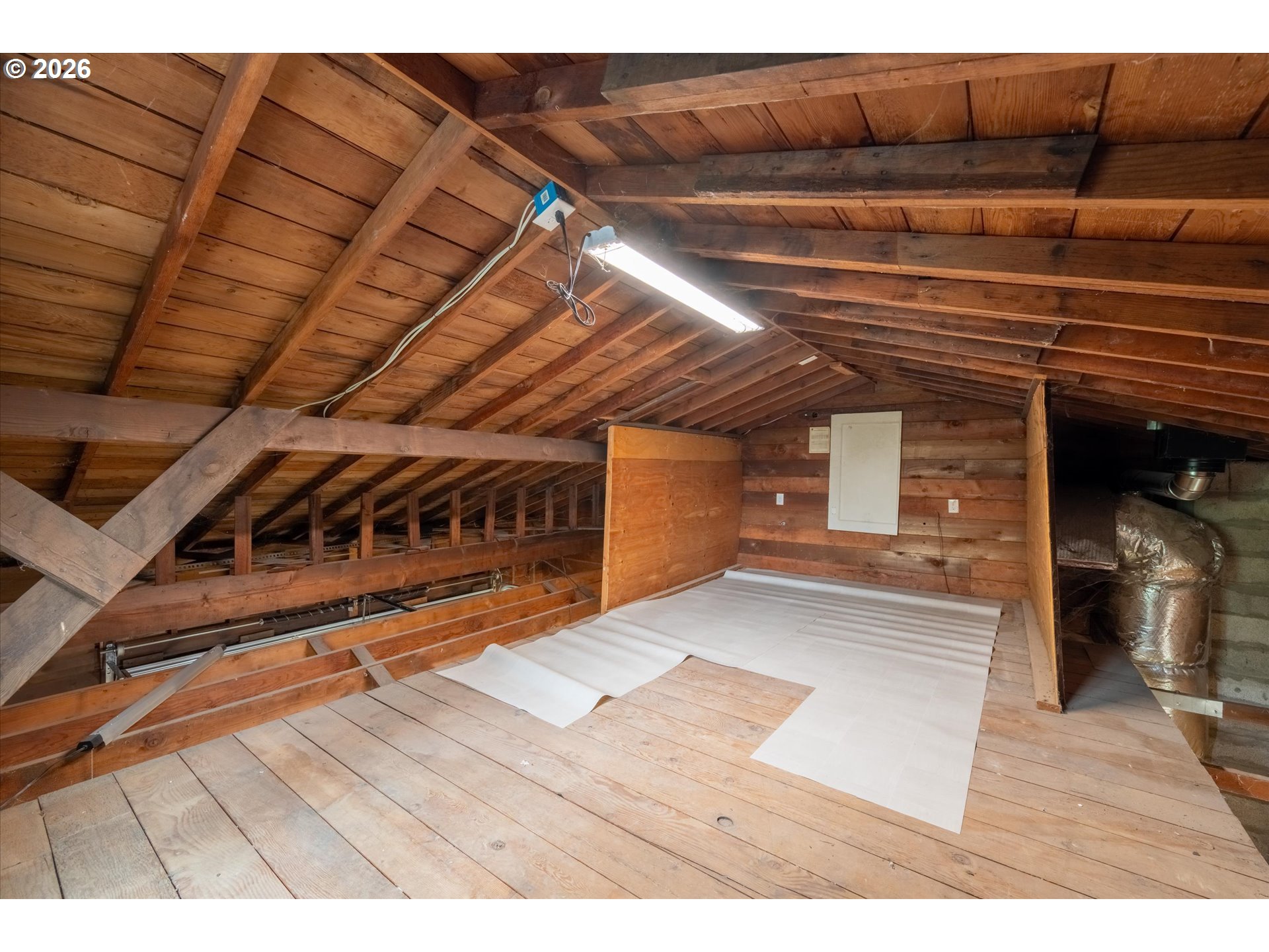 40064 McKenzie Highway Springfield, OR 97478 - Photo 27 of 47 Bedroom