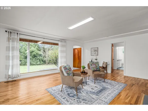 $585,000 | 40064 McKenzie Highway, Springfield, OR 97478