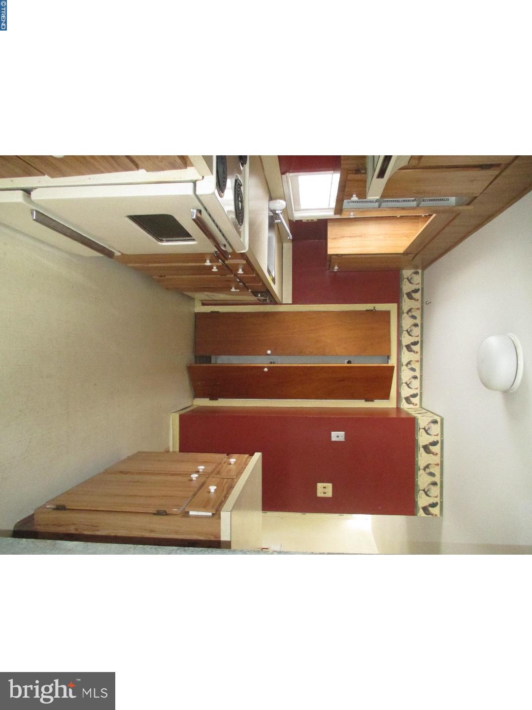 715 Smithville Road Mount Holly, NJ 08060 - Photo 4 of 15 Gallery Image 4