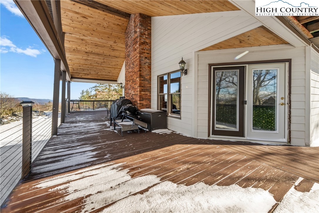 239 Summit Park Circle Boone, NC 28607 - Photo 12 of 40 Gallery Image 12