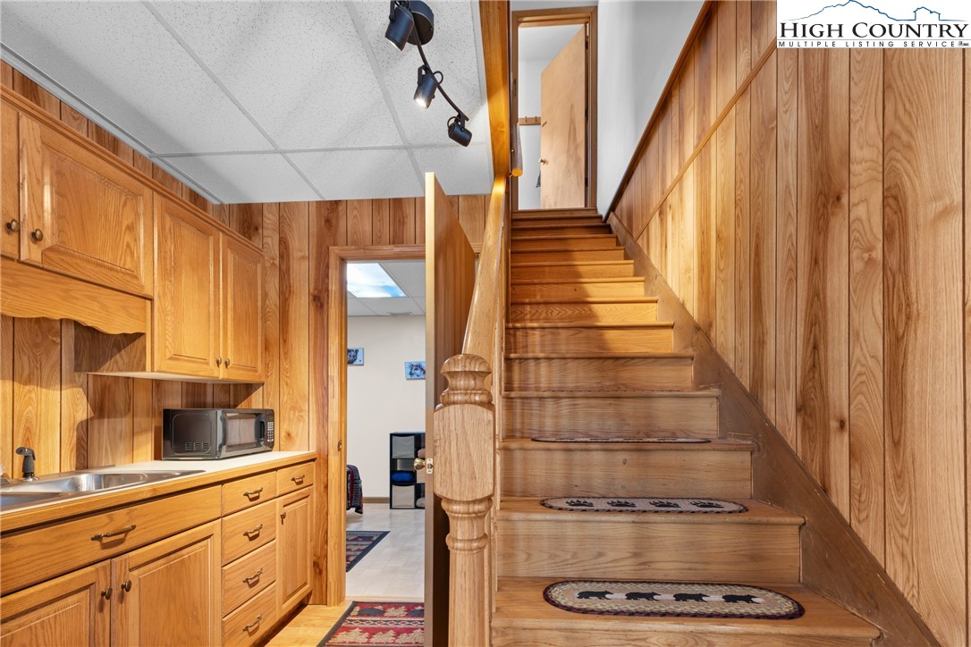 239 Summit Park Circle Boone, NC 28607 - Photo 21 of 40 Gallery Image 21
