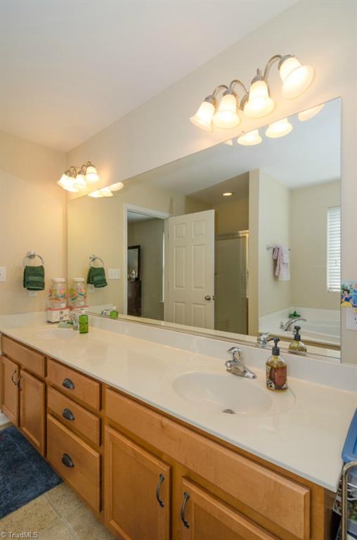 3081 Sycamore Point Trail High Point, NC 27265 - Photo 18 of 26