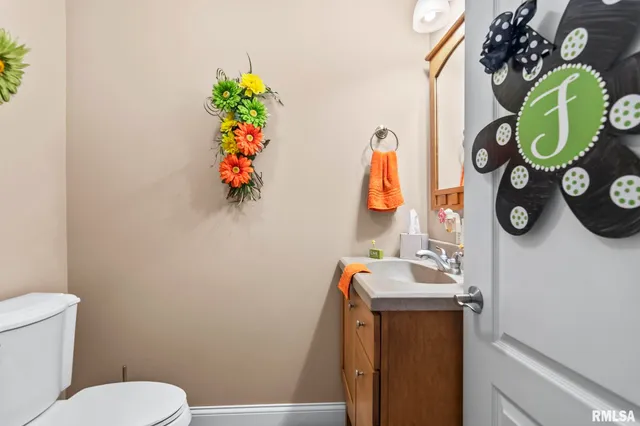 $1,108,500 | 13599 Woodland Drive, Athens, IL 62613