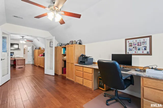 $1,108,500 | 13599 Woodland Drive, Athens, IL 62613