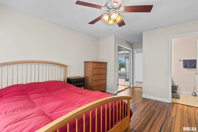 $1,108,500 | 13599 Woodland Drive, Athens, IL 62613