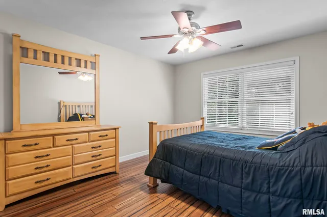 $1,108,500 | 13599 Woodland Drive, Athens, IL 62613