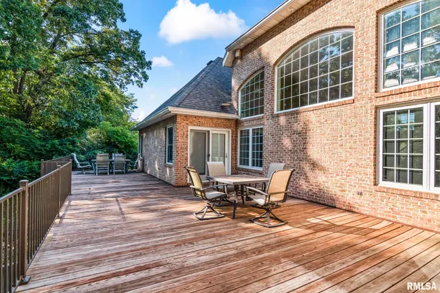 $1,108,500 | 13599 Woodland Drive, Athens, IL 62613