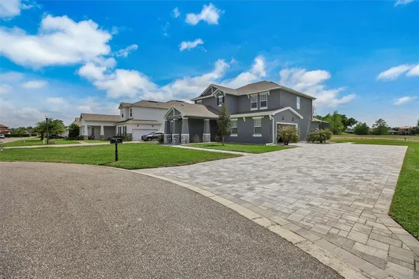 $729,900 | 17610 Sawgrass Run, Tavares, FL 32778