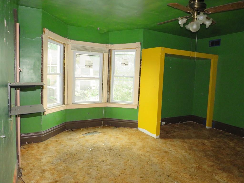 1465 Steuben Street Pittsburgh, PA 15205 - Photo 13 of 24 a view of livingroom with furniture