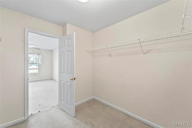 $289,500 | 202 Sun Valley Drive, Smithton, IL 62285