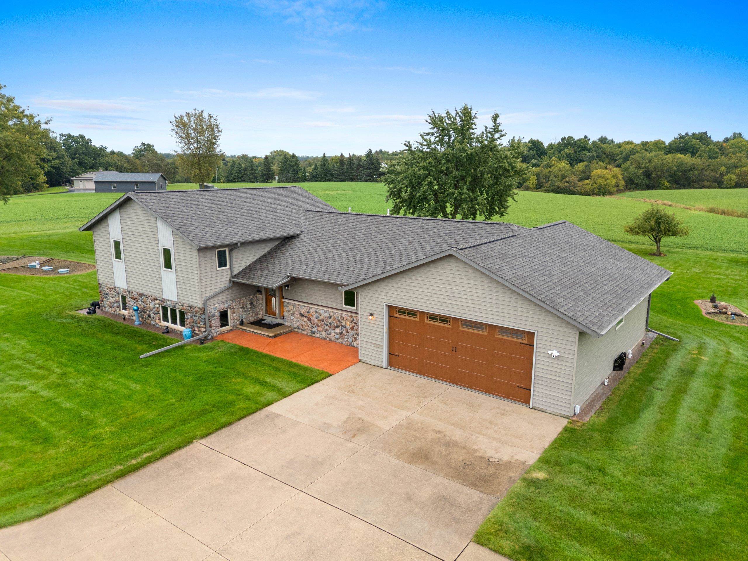 W2387 Man Cal Road Brillion, WI 54110 - Photo 72 of 85 Gallery Image 72