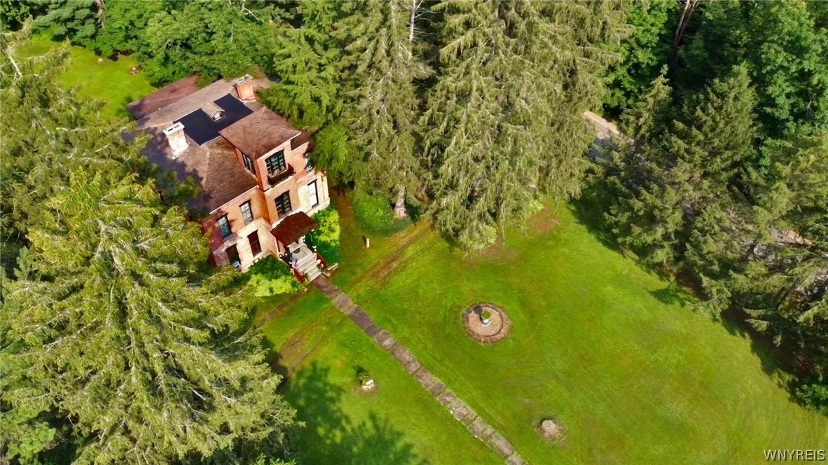 39 South Street Amity, NY 14813 - Photo 5 of 49 ARISTOCRATIC-LOOKING FROM EVERY ANGLE! AN ELEGANT