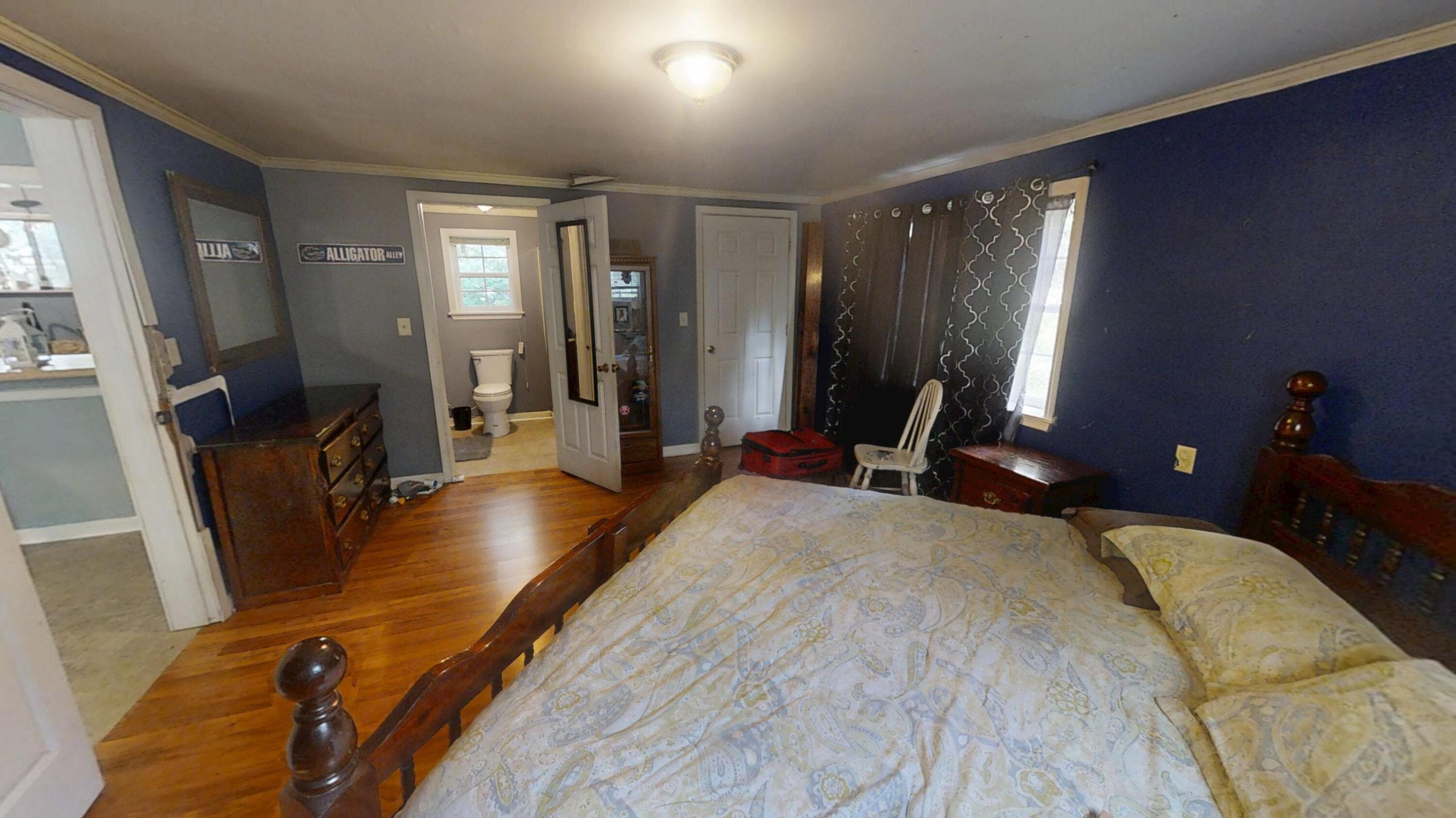 523 Cannon Road LaFayette, GA 30728 - Photo 18 of 26 523-Cannon-Mastersbedroom-2nd-angle