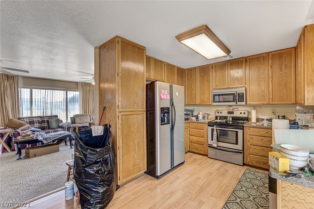 630 East Simkins Road Pahrump, NV 89060 - Photo 12 of 41 Gallery Image 12