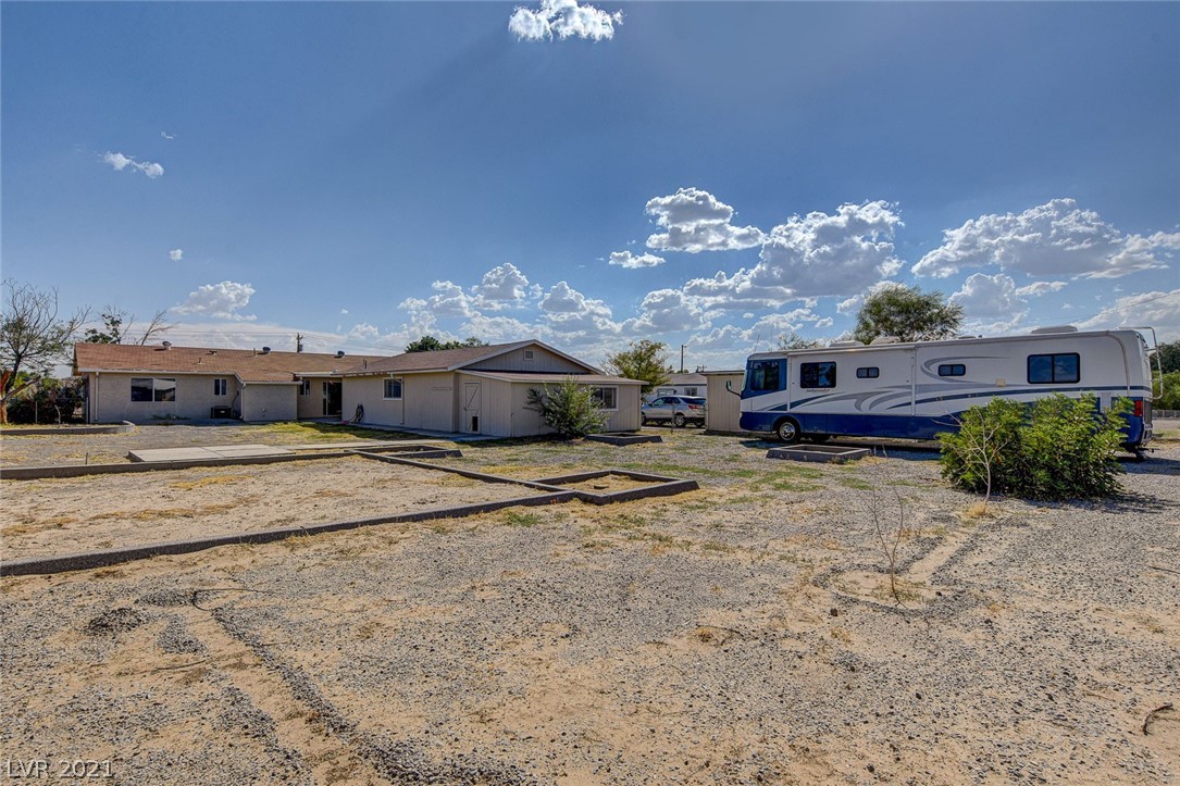 630 East Simkins Road Pahrump, NV 89060 - Photo 33 of 41 Gallery Image 33