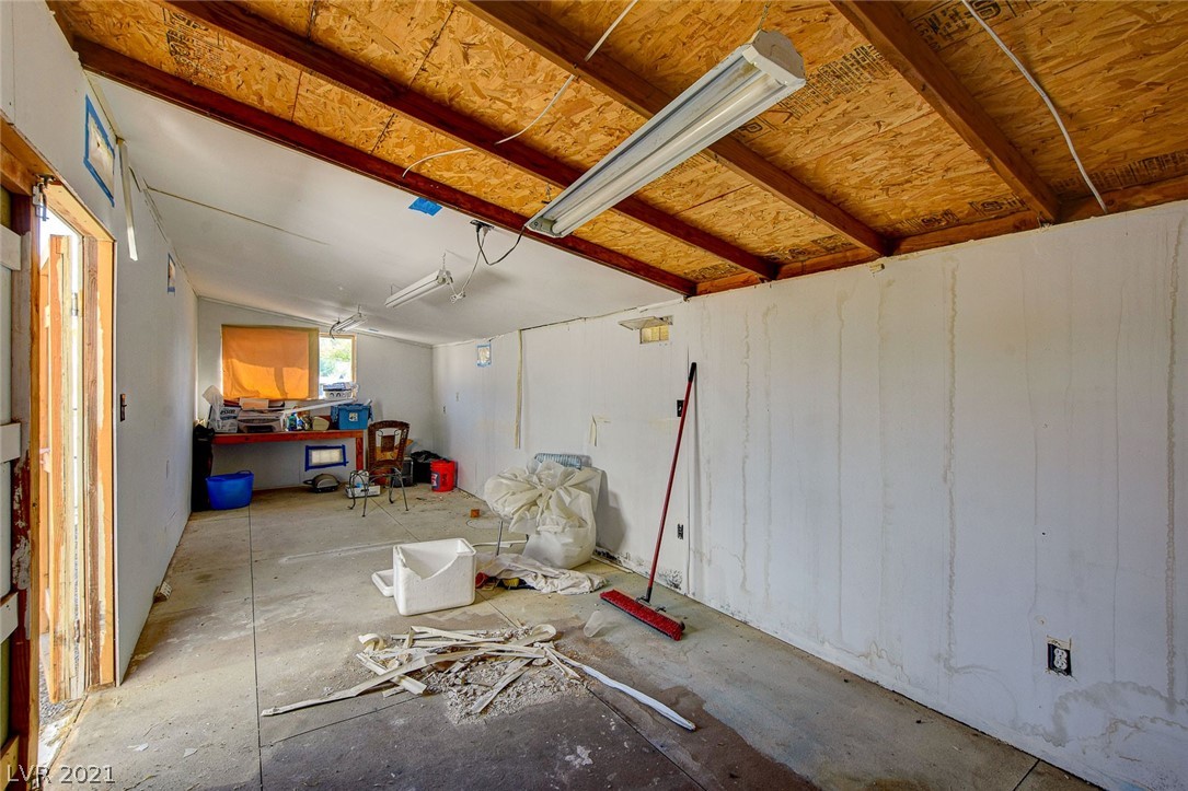 630 East Simkins Road Pahrump, NV 89060 - Photo 37 of 41 Gallery Image 37