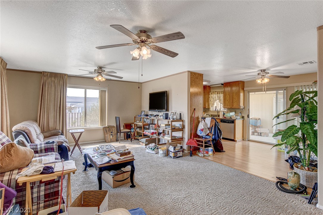 630 East Simkins Road Pahrump, NV 89060 - Photo 5 of 41 Gallery Image 5
