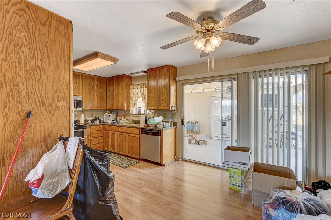 630 East Simkins Road Pahrump, NV 89060 - Photo 10 of 41 Gallery Image 10