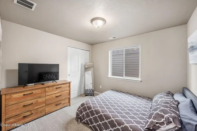 $549,000 | 116 Dustarr Lane, Unit PONDERAY, Ponderay, ID 83852