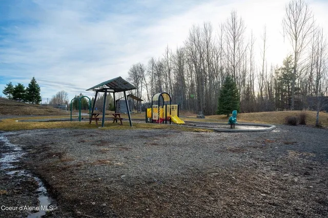 $549,000 | 116 Dustarr Lane, Unit PONDERAY, Ponderay, ID 83852