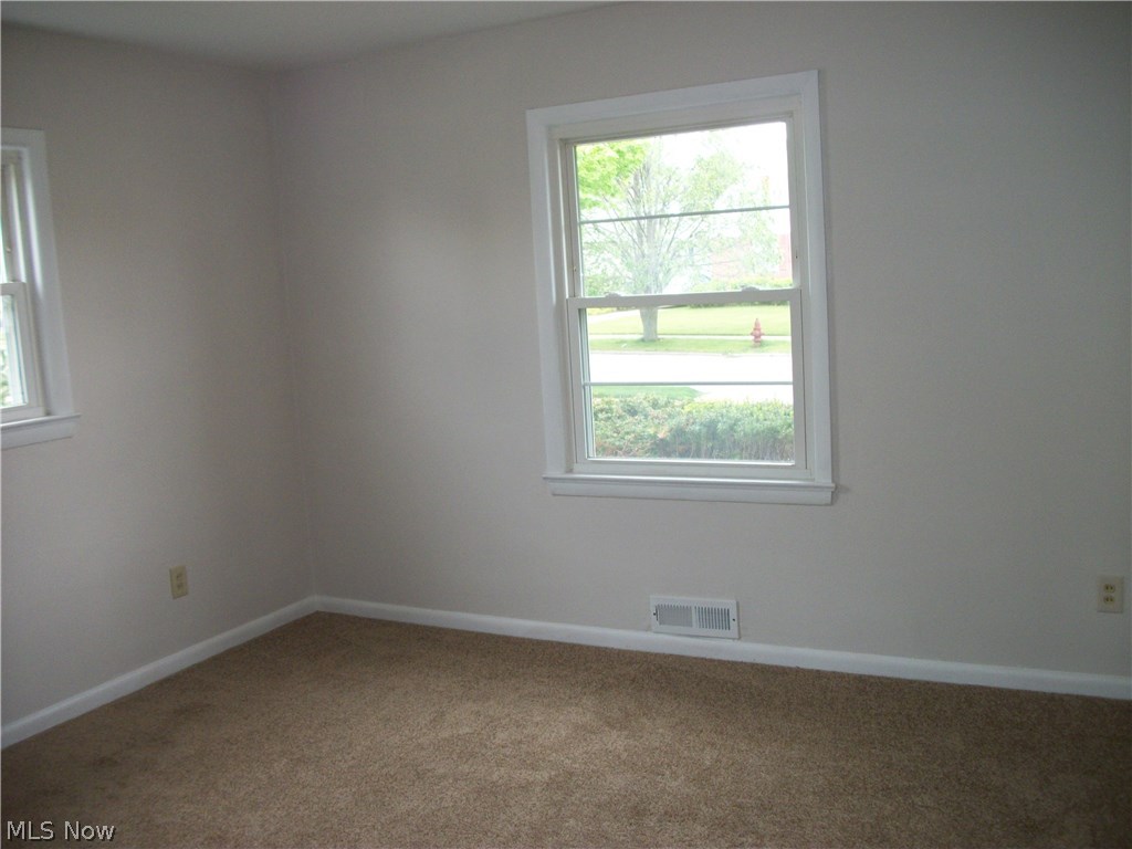 12304 Grannis Road Garfield Heights, OH 44125 - Photo 9 of 18