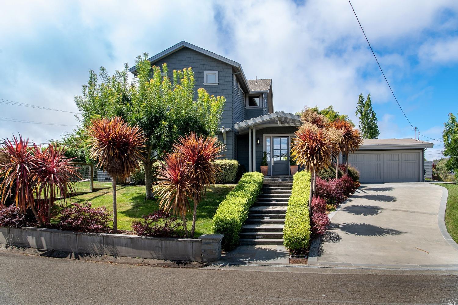 208 Reed Boulevard Mill Valley, CA 94941 - Photo 46 of 47 Won't you come home to 208 Reed Blvd today?