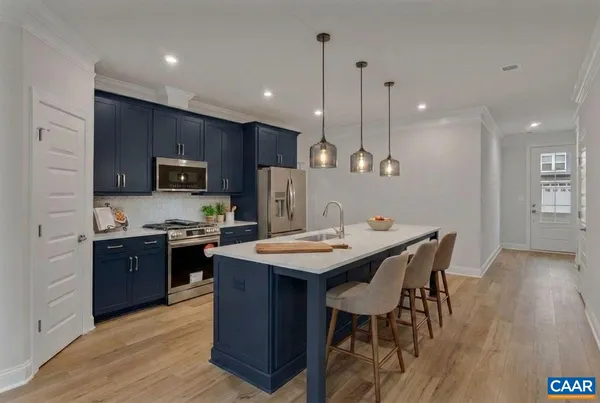 a black and white photo of a floor