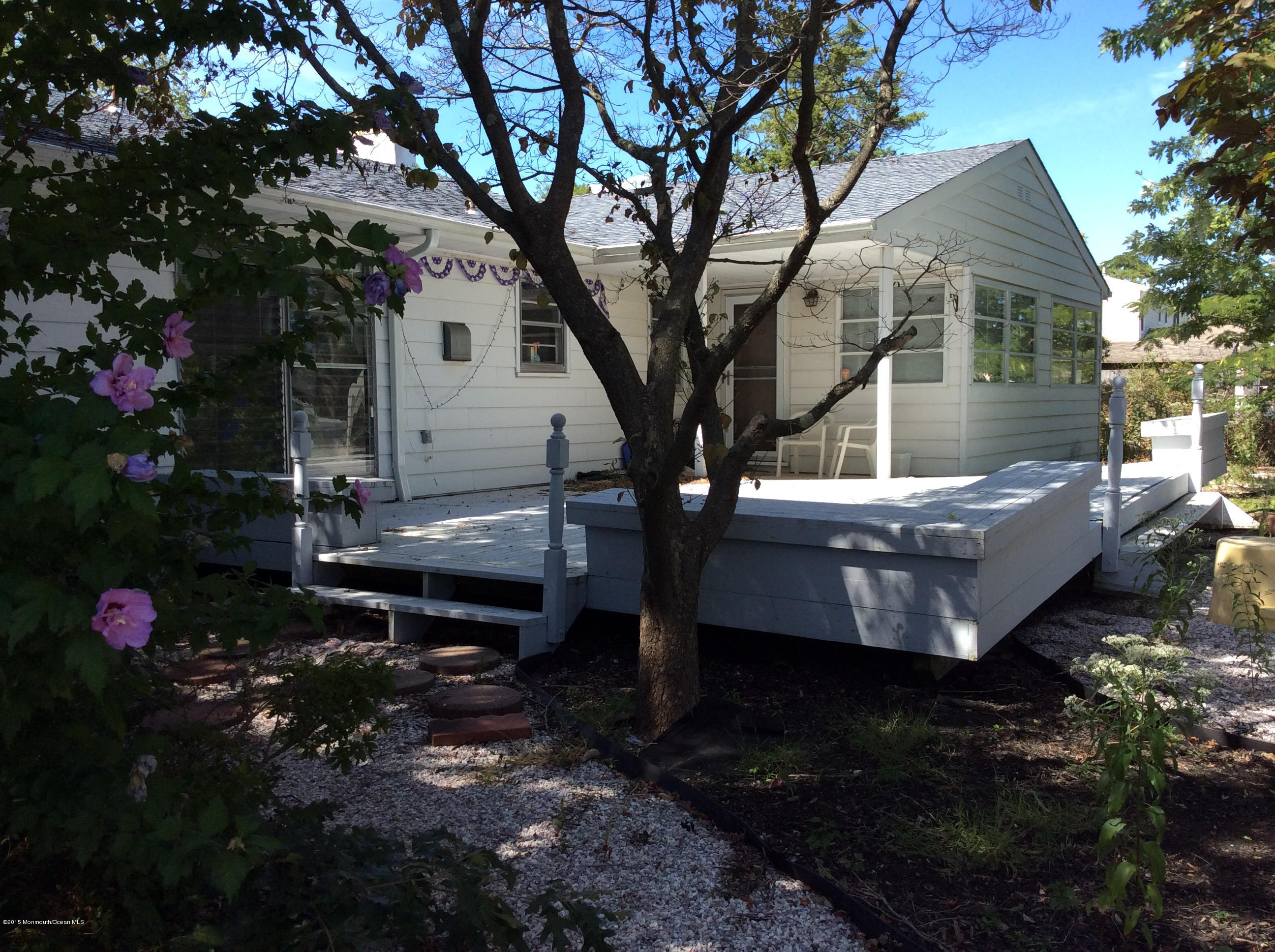 656 Drum Point Road Brick, NJ 08723 - Photo 10 of 25 IMG_0022