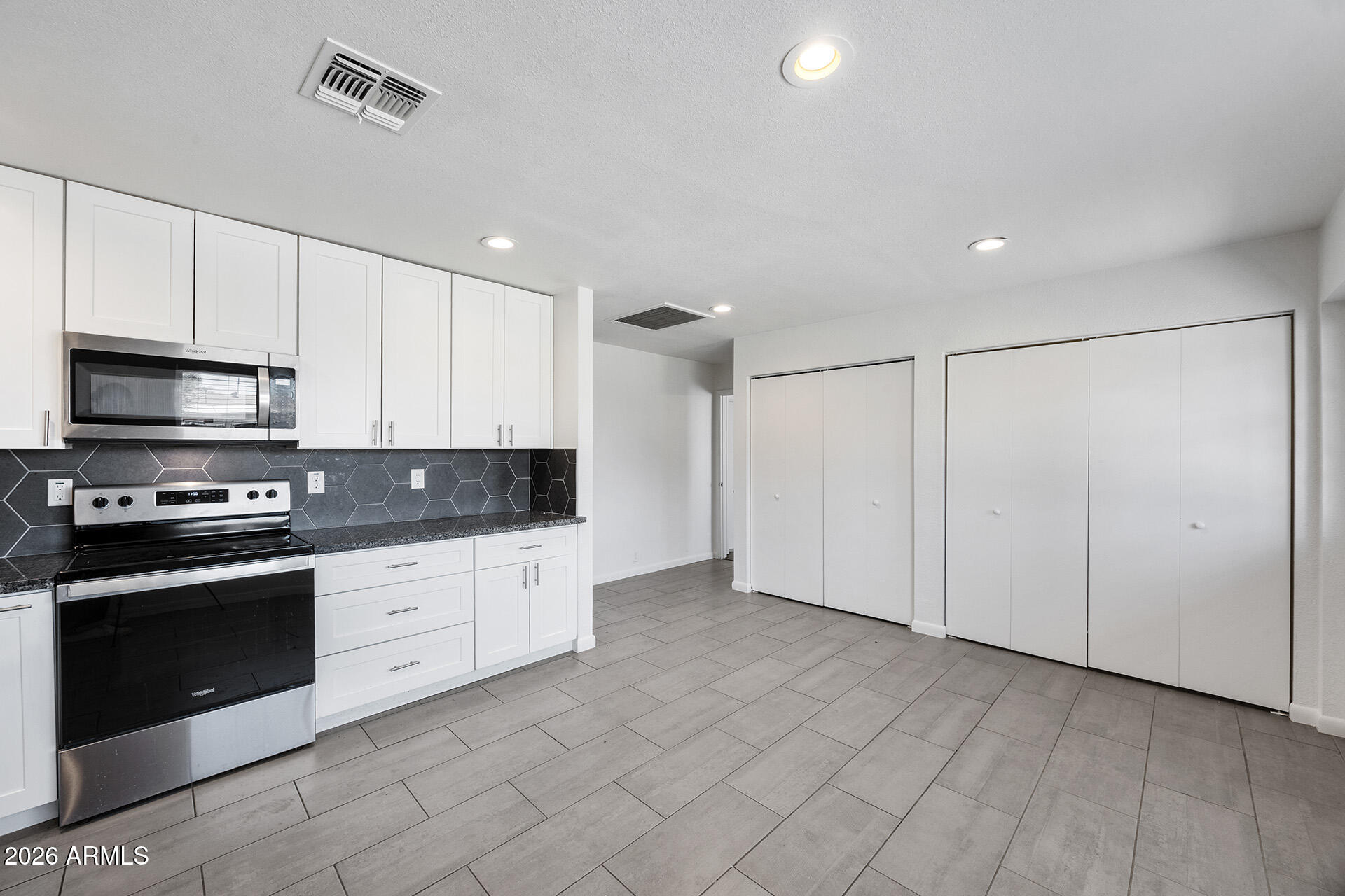 3920 West Bethany Home Road Phoenix, AZ 85019 - Photo 14 of 33