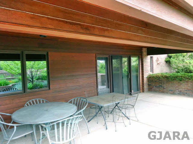 855 25 Road Grand Junction, CO 81505 - Photo 32 of 41 a backyard of a house with table and chairs