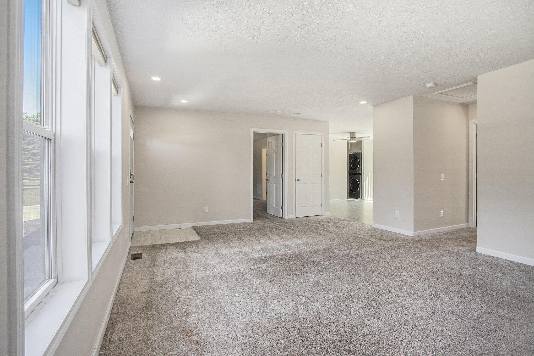 52199 Nancy Lane Three Rivers, MI 49093 - Photo 6 of 28 005_file_79