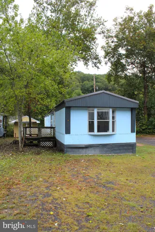 a view of outdoor kitchen