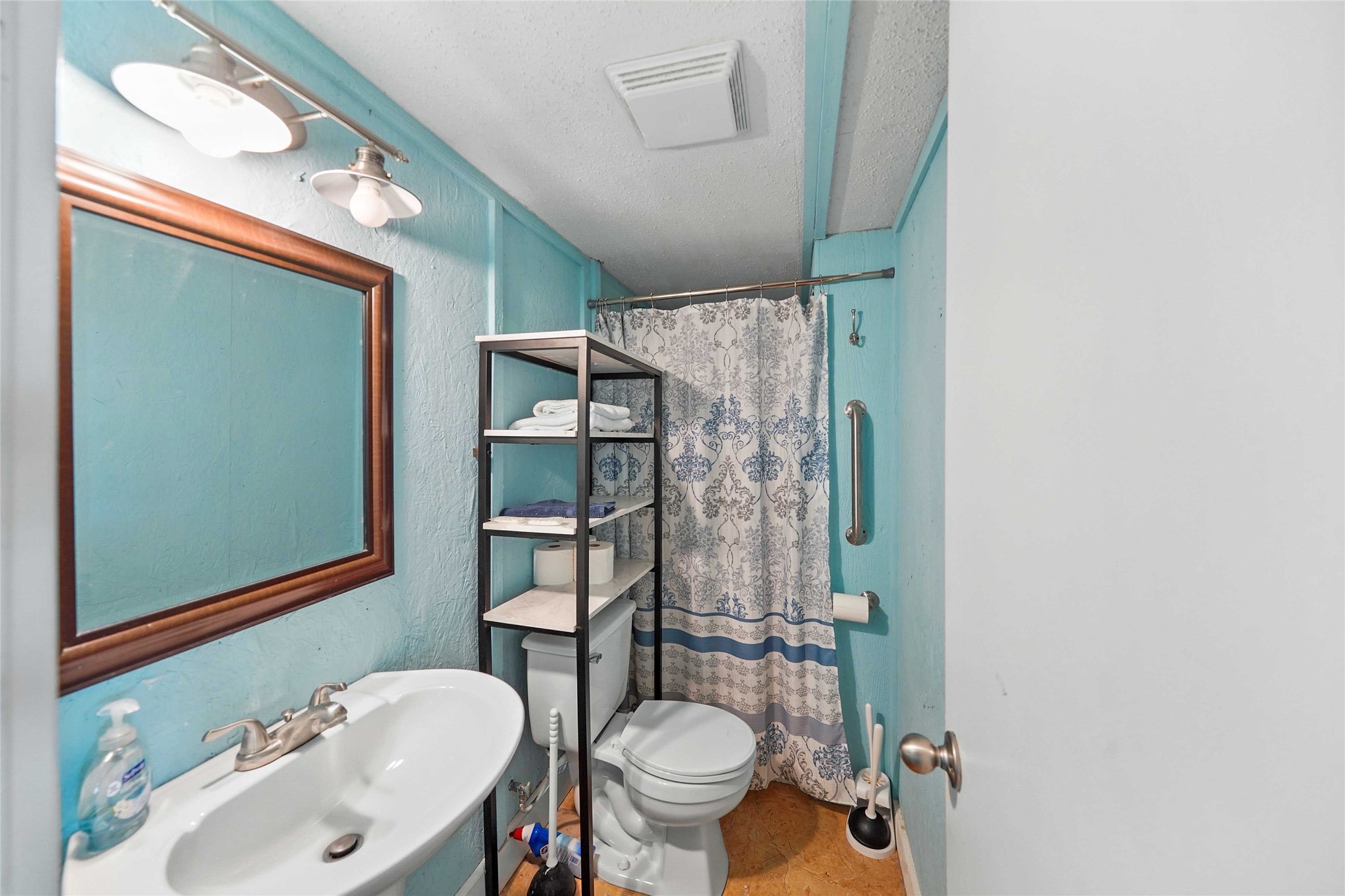 4258 Fm 2031 Beach Road Matagorda, TX 77457 - Photo 21 of 24