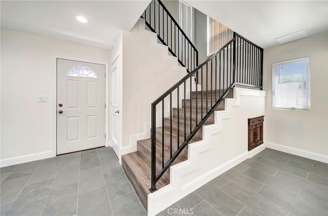 $4,200 | 5026 Varna Avenue, Sherman Oaks, CA 91423