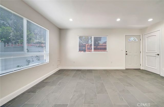 $4,200 | 5026 Varna Avenue, Sherman Oaks, CA 91423